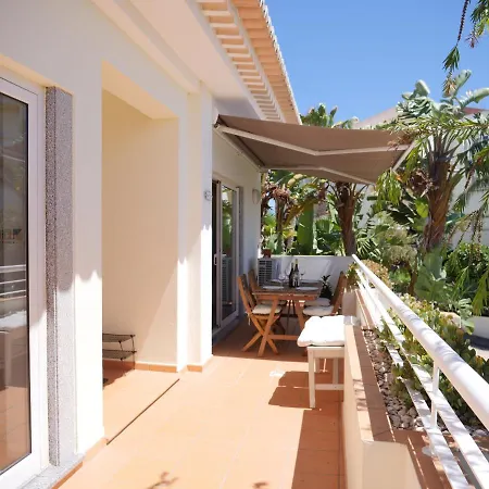 Large Penthouse Near Porto De Mos With Magnificent Views In Appartamento Lagos