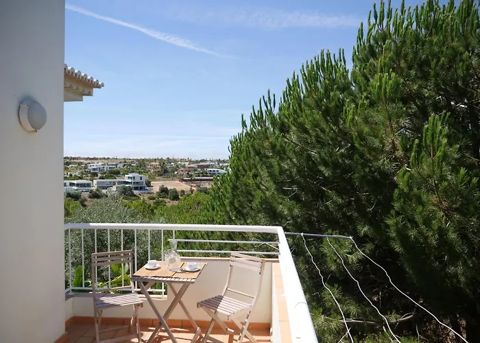 Large Penthouse Near Porto De Mos With Magnificent Views In Apartamento Lagos
