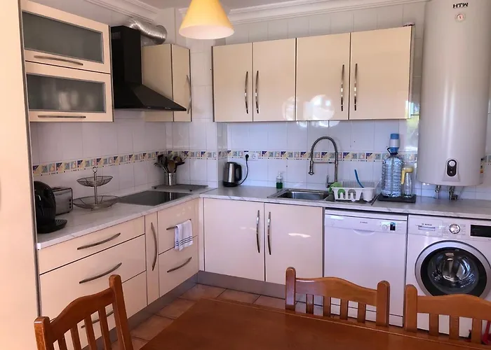 Large Penthouse Near Porto De Mos With Magnificent Views In Apartamento *