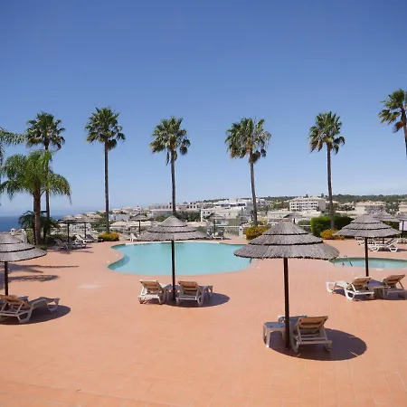 Large Penthouse Near Porto De Mos With Magnificent Views In Lägenhet *