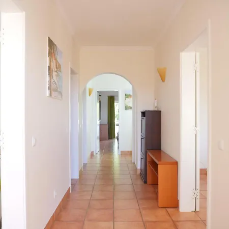 Large Penthouse Near Porto De Mos With Magnificent Views In Лагуш