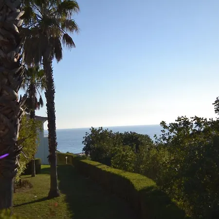 Lägenhet Large Penthouse Near Porto De Mos With Magnificent Views In