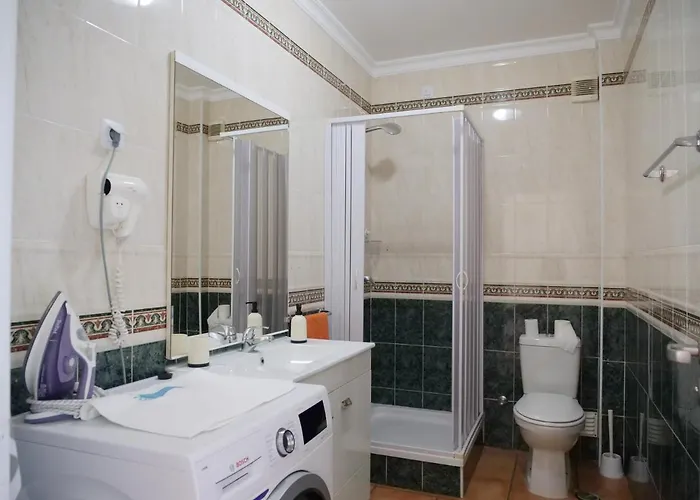Large Penthouse Near Porto De Mos With Magnificent Views In Апартаменты