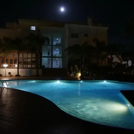 Large Penthouse Near Porto De Mos With Magnificent Views In * لاغوس