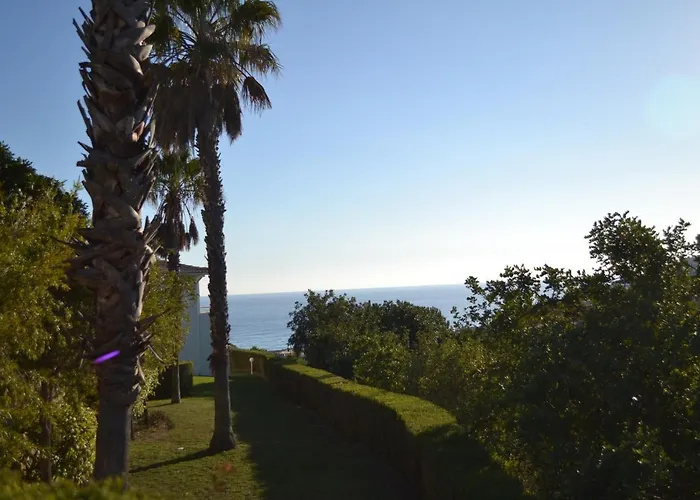 Appartement Large Penthouse Near Porto De Mos With Magnificent Views In
